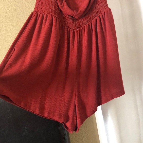 Romper - Picture 2 of 3